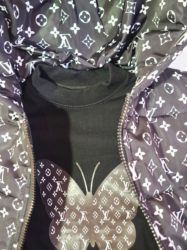 ست بلوز شلوار LV +پافر کلاه دار